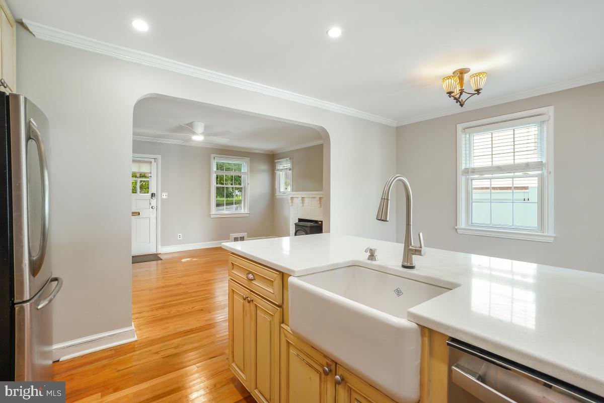 811 Langley Dr