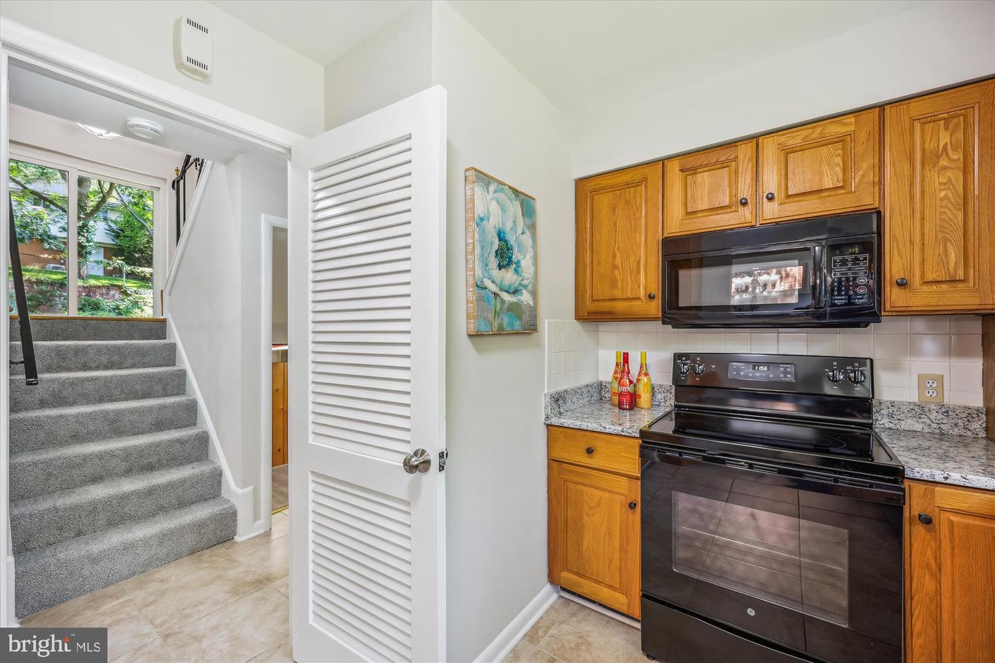 905 Kenbrook Dr