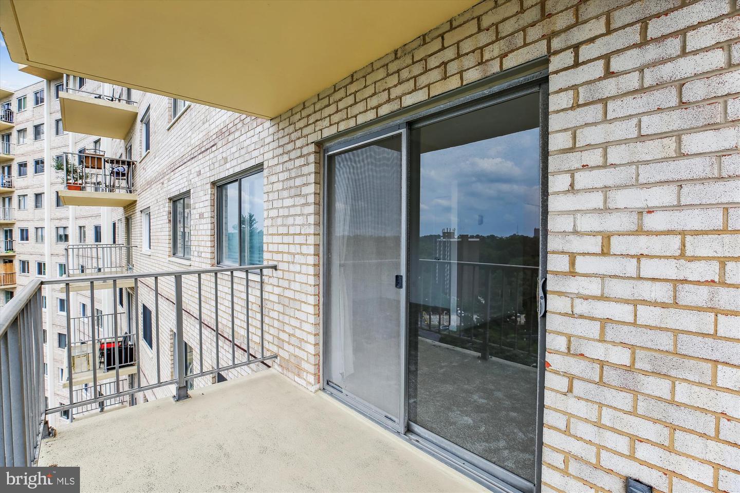 1121 University Blvd W #1008-B