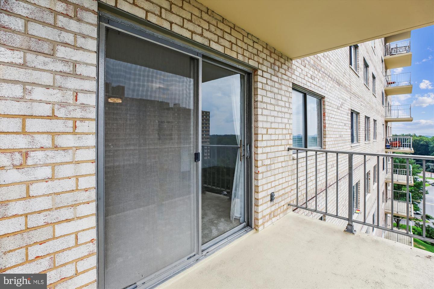 1121 University Blvd W #1008-B