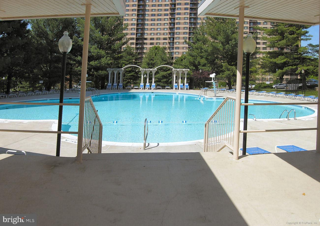 1121 University Blvd W #1008-B