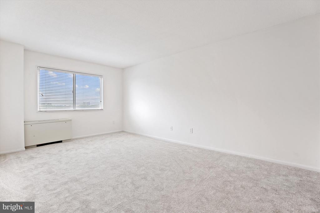 1121 University Blvd W #1008-B