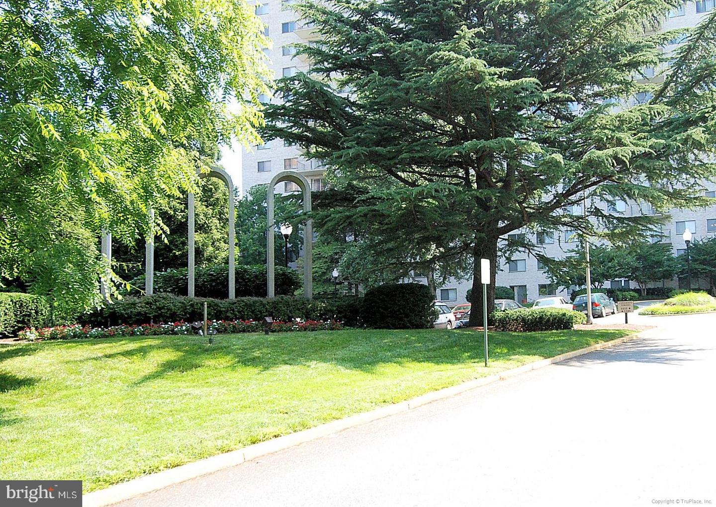 1121 University Blvd W #1008-B