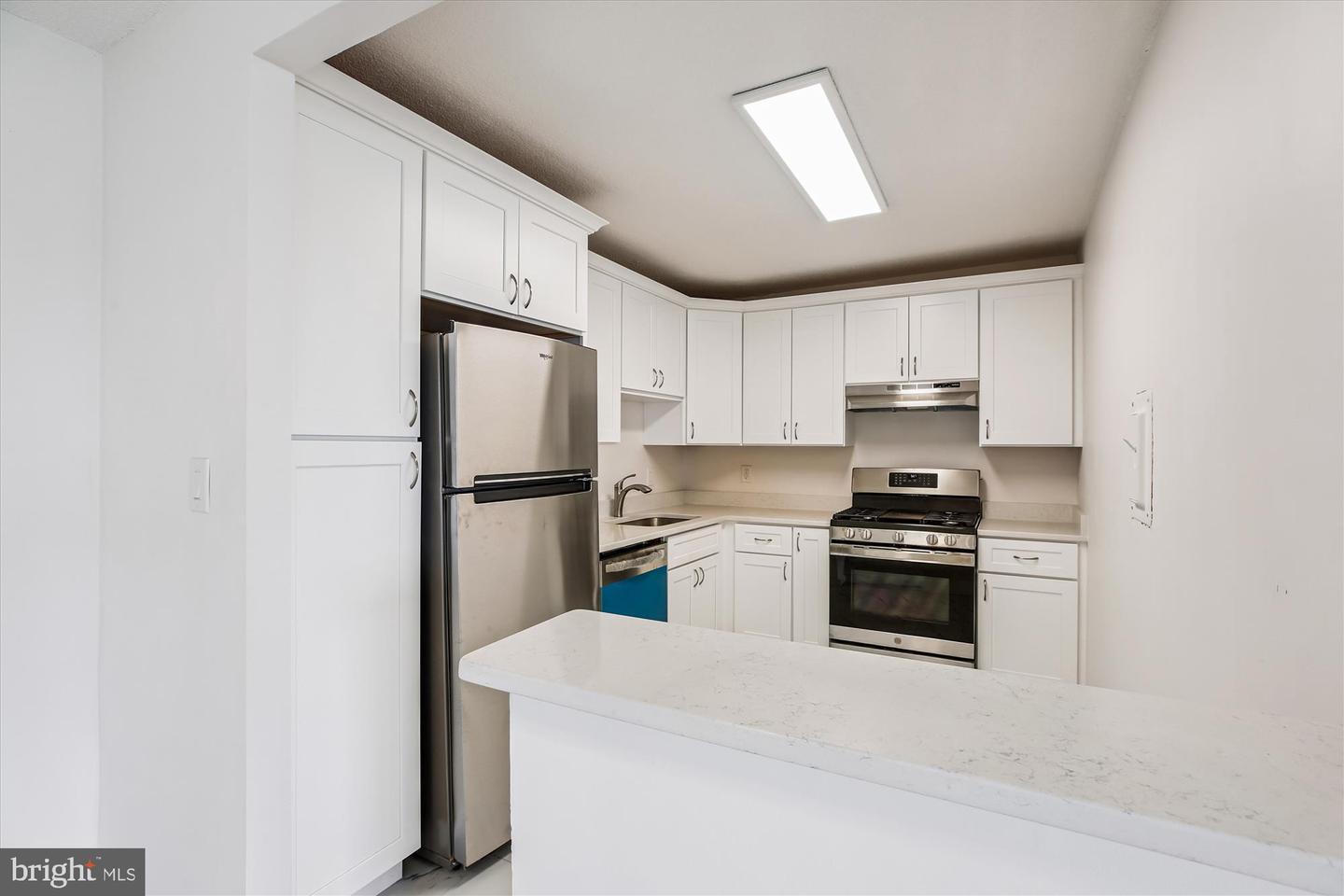 1121 University Blvd W #1008-B