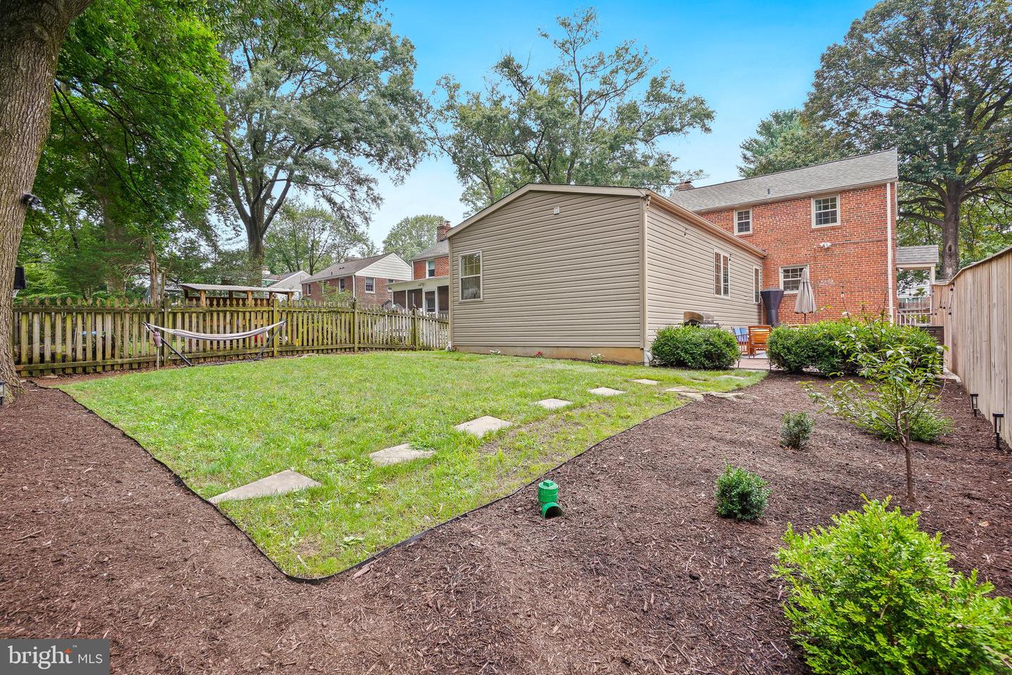 416 Deerfield Ave