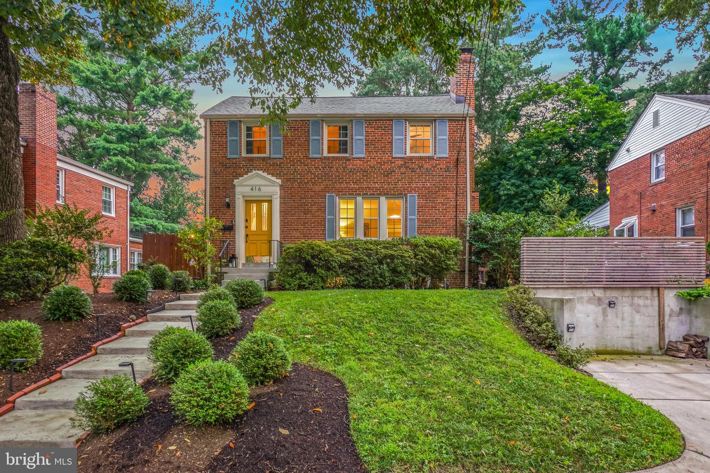 416 Deerfield Ave