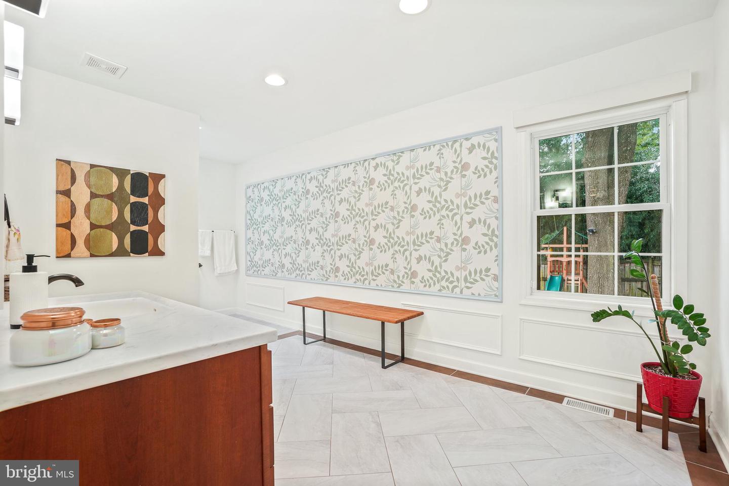 416 Deerfield Ave