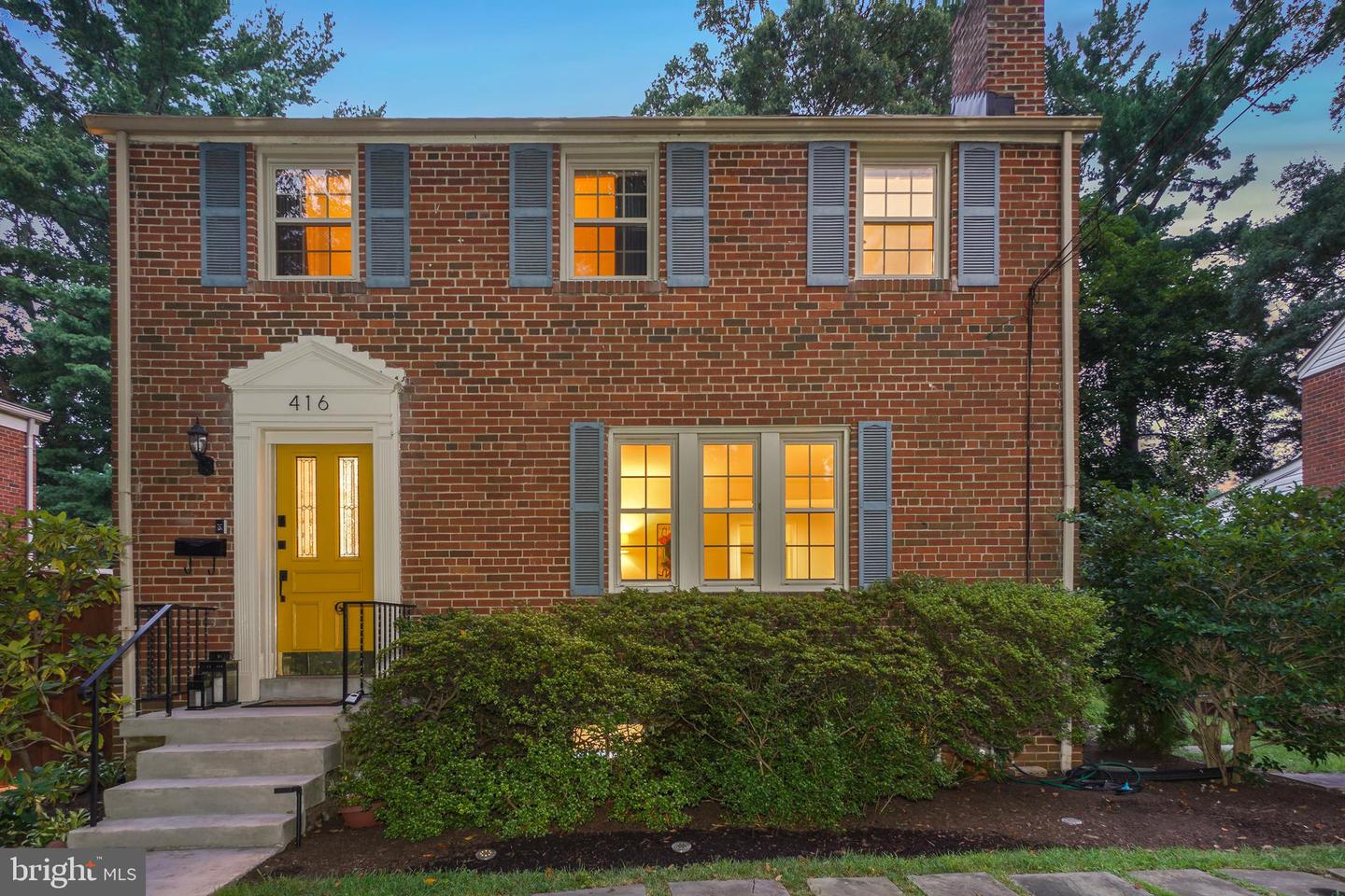 416 Deerfield Ave