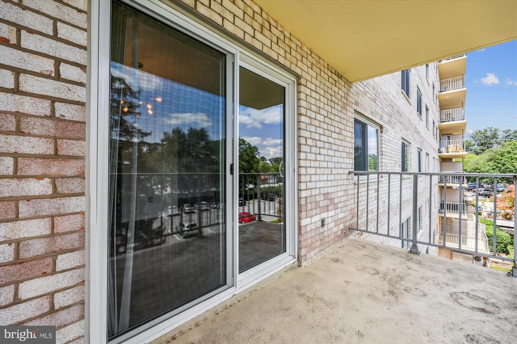 1121 University Blvd W #304-B