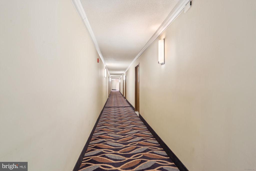 1121 University Blvd W #304-B
