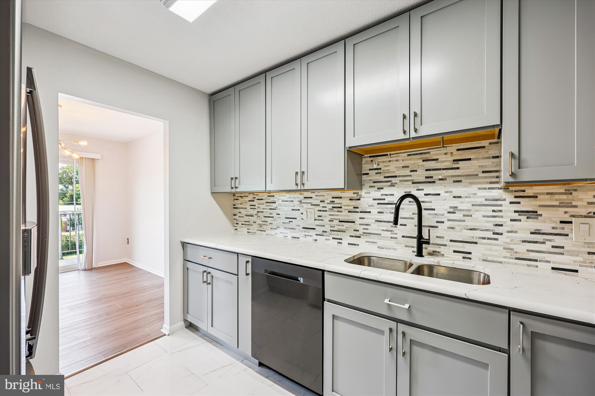 1121 University Blvd W #304-B