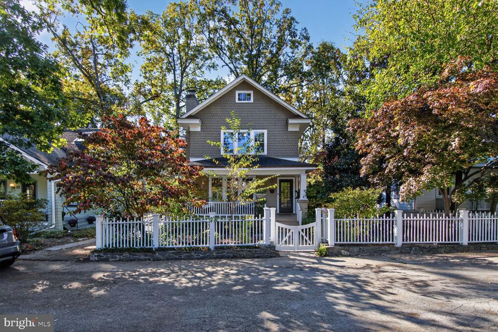 14 CLEVELAND AVENUE