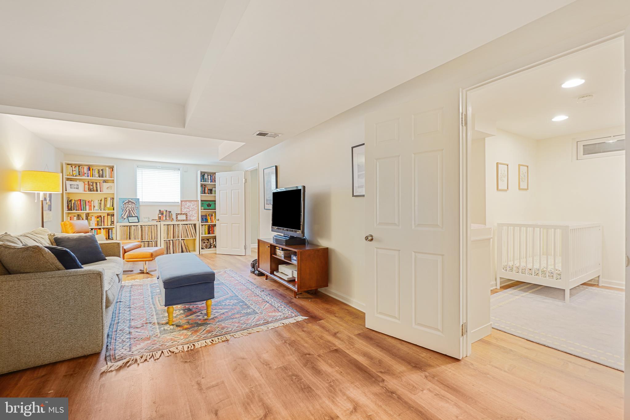 11421 SHERRIE LANE