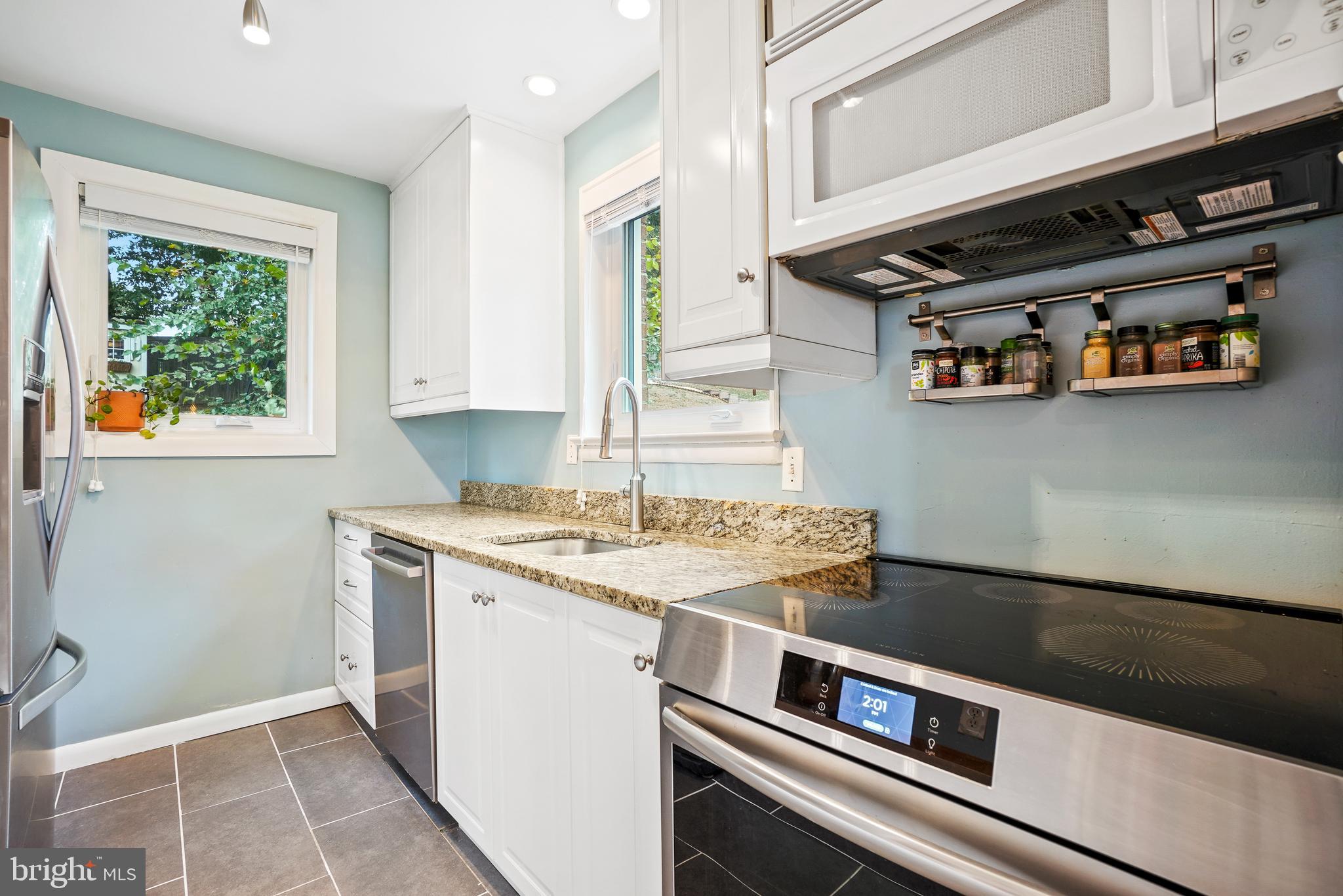 11421 SHERRIE LANE