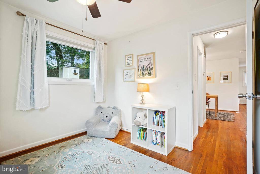 11421 SHERRIE LANE