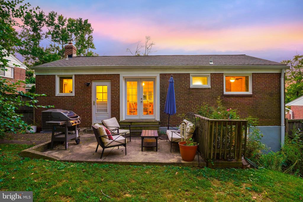 11421 SHERRIE LANE