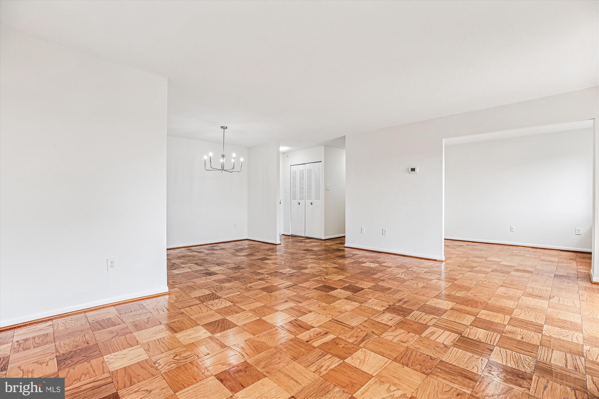 1121 UNIVERSITY BOULEVARD W 513-B