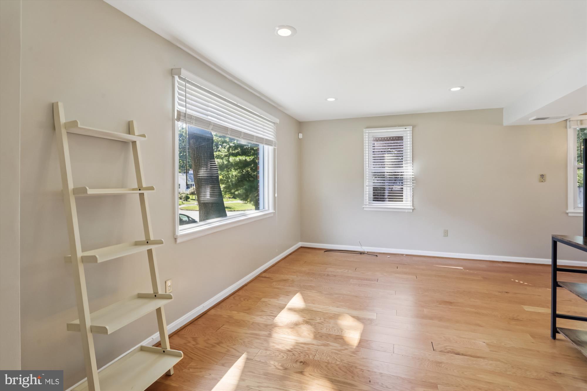 1111 DENNIS AVENUE
