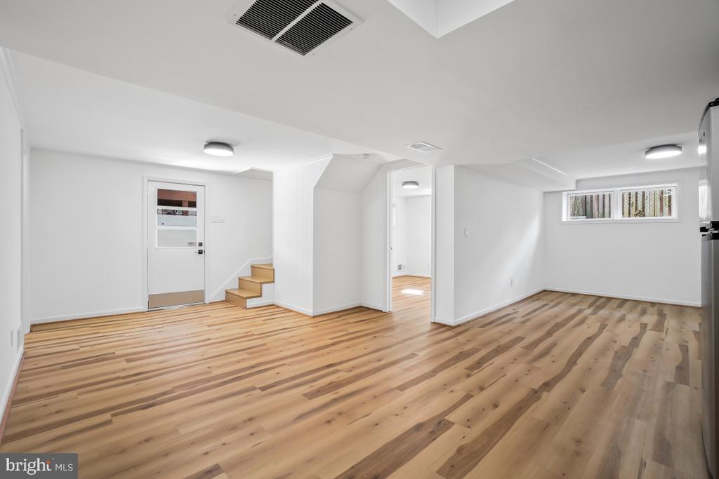 10019 GREENOCK ROAD