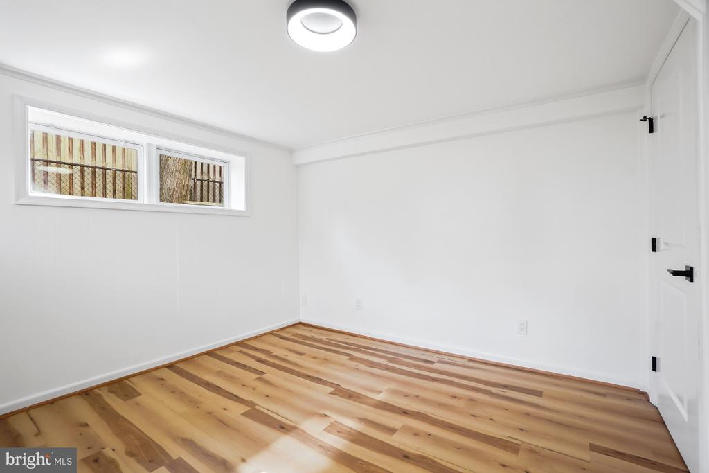 10019 GREENOCK ROAD