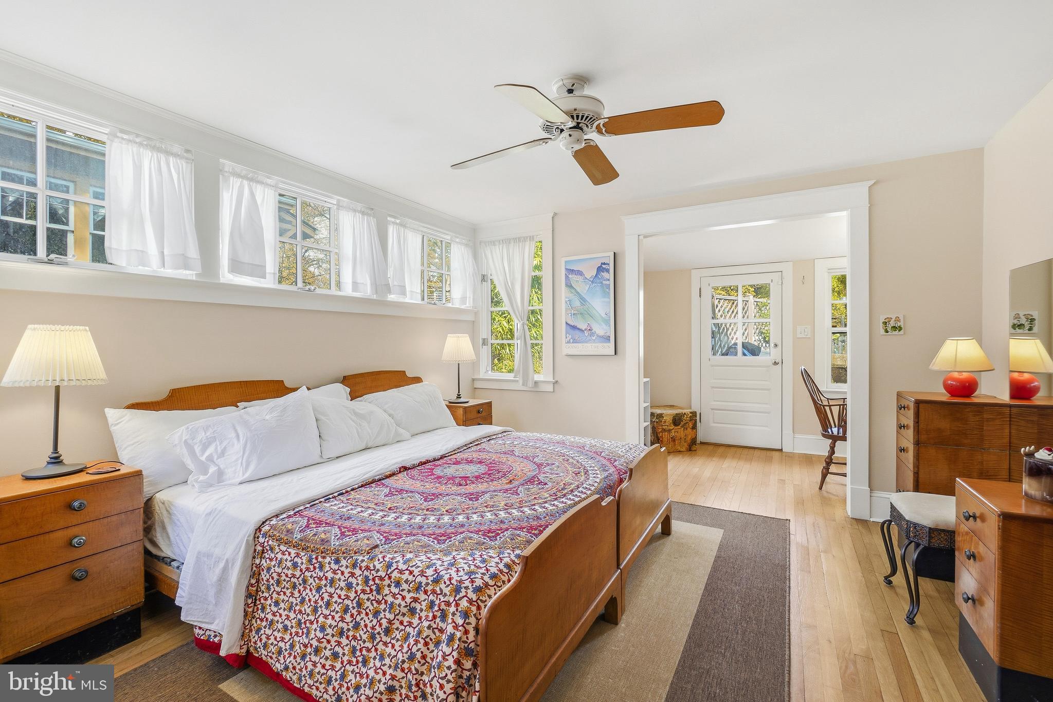 7013 SYCAMORE AVENUE