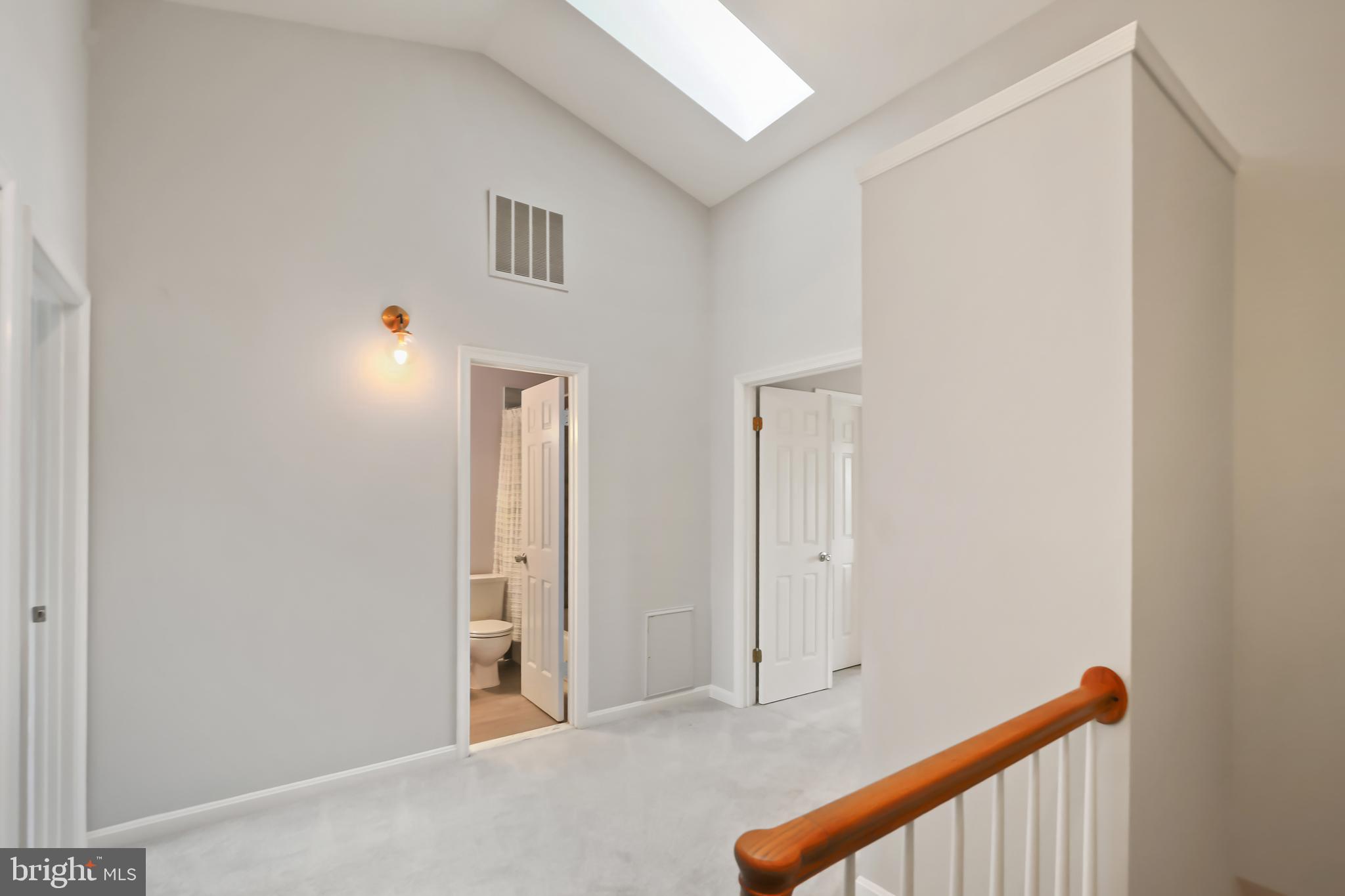 10 MARTINS SQUARE LANE