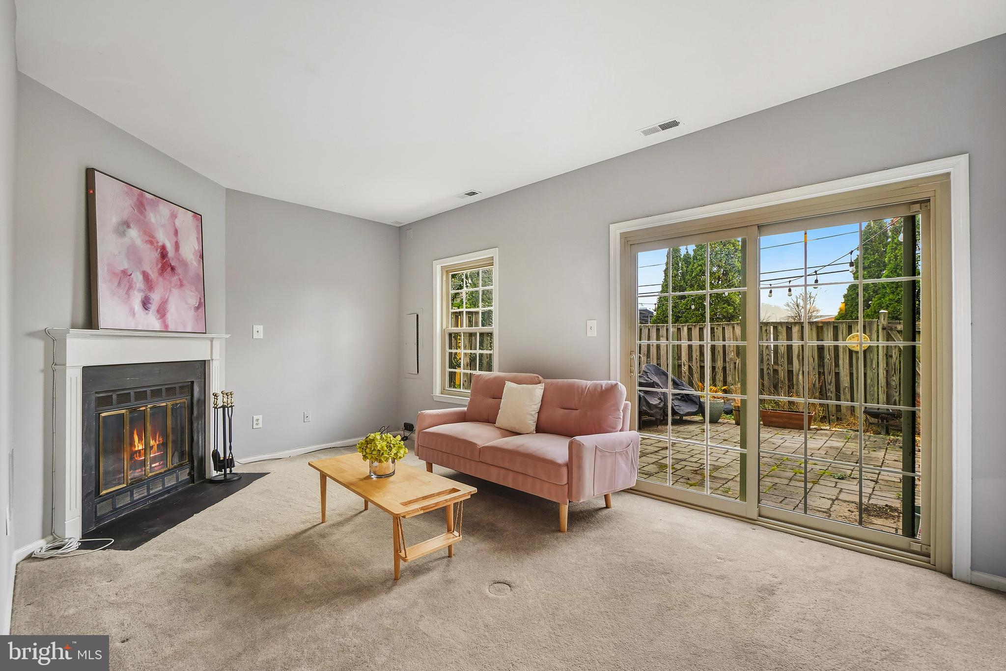 10 MARTINS SQUARE LANE