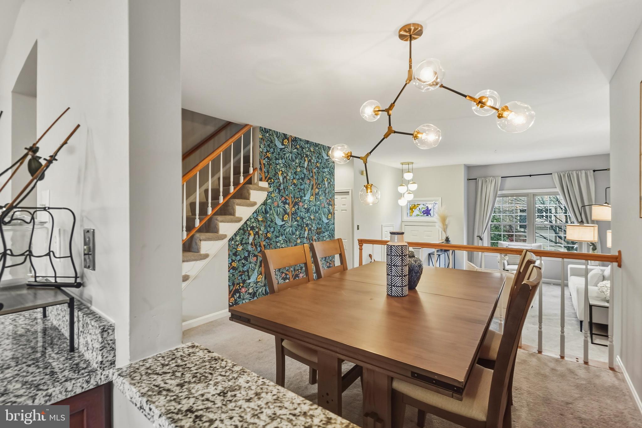 10 MARTINS SQUARE LANE