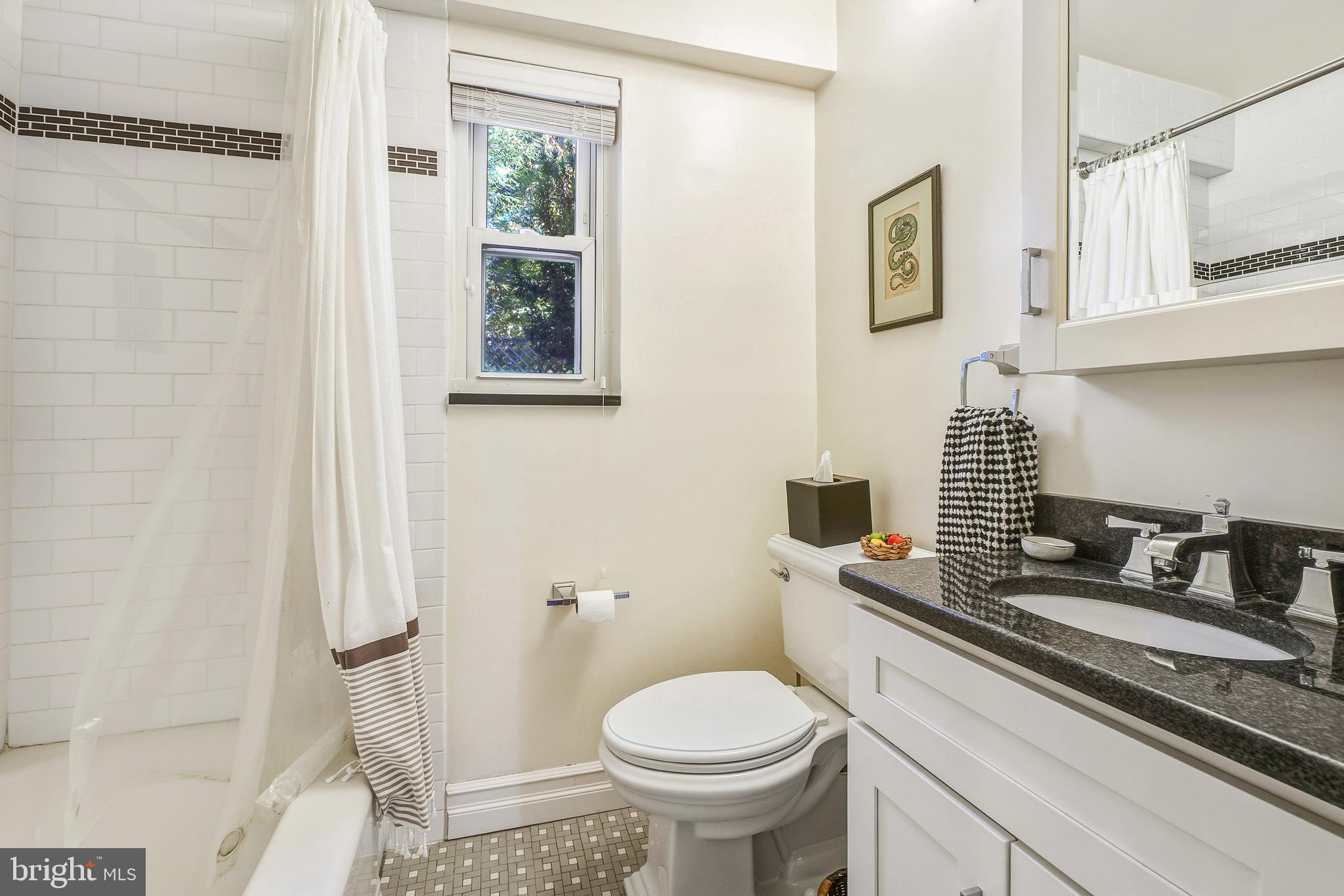 2907 FORSYTHE AVENUE