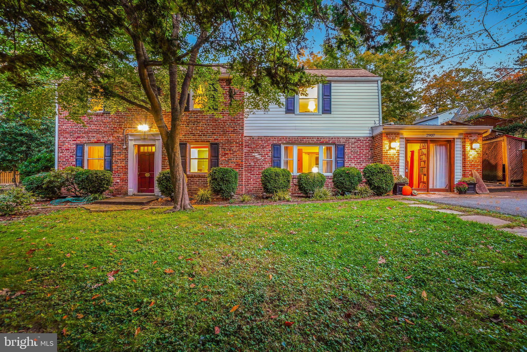 2907 FORSYTHE AVENUE