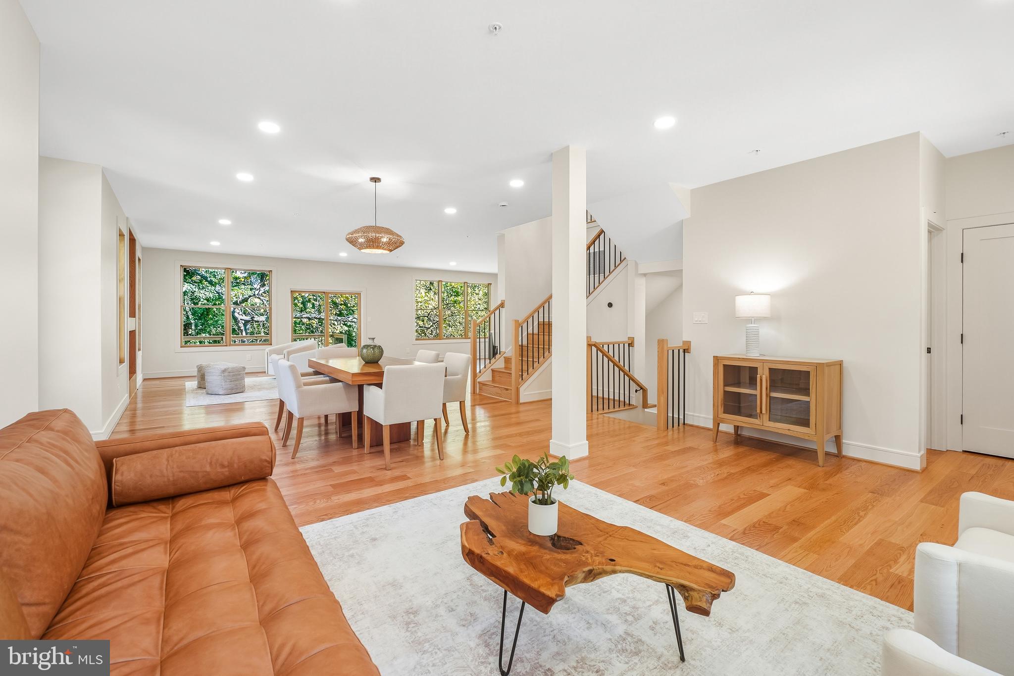 110 GENEVA AVENUE