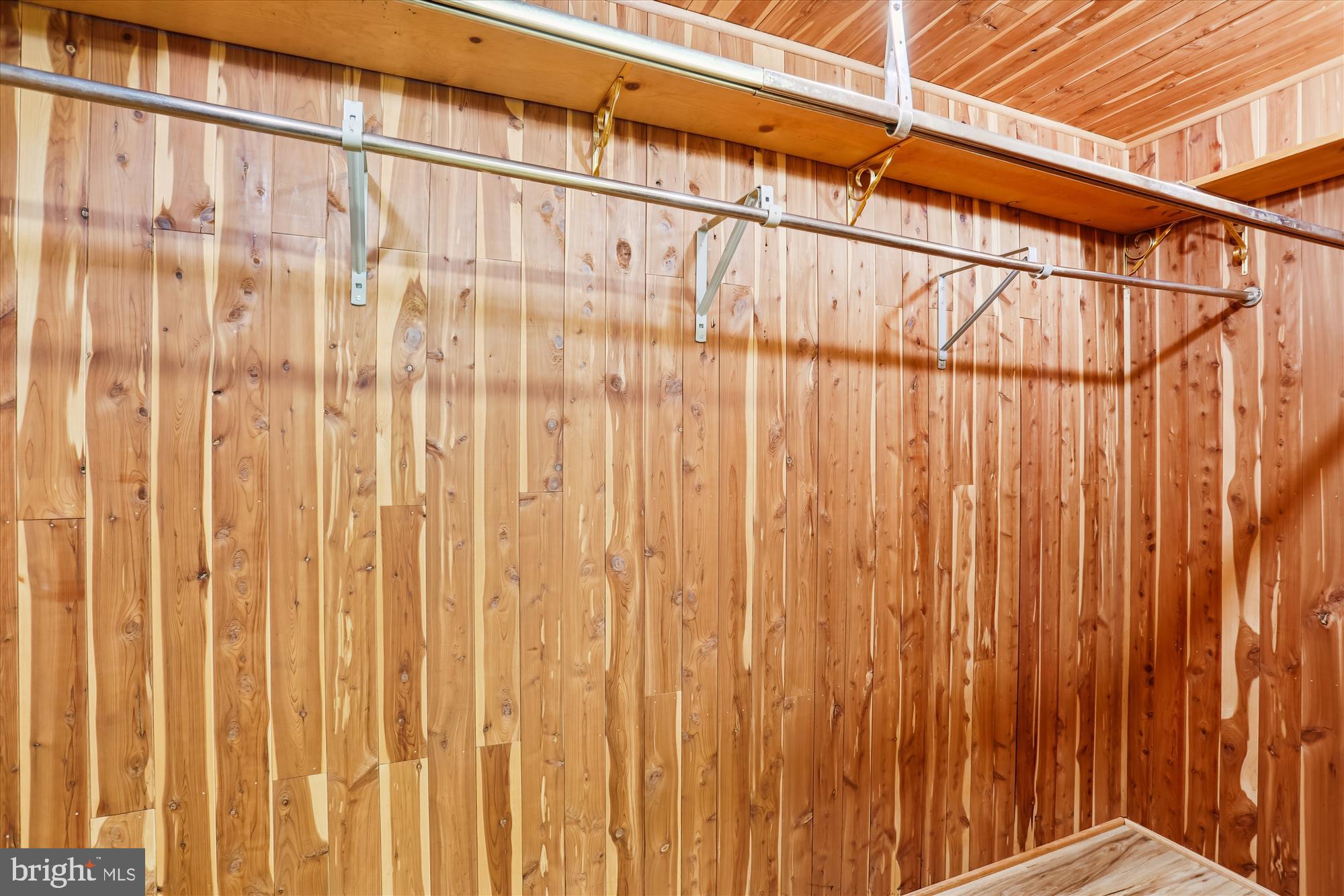 11509 LAMBERTON COURT