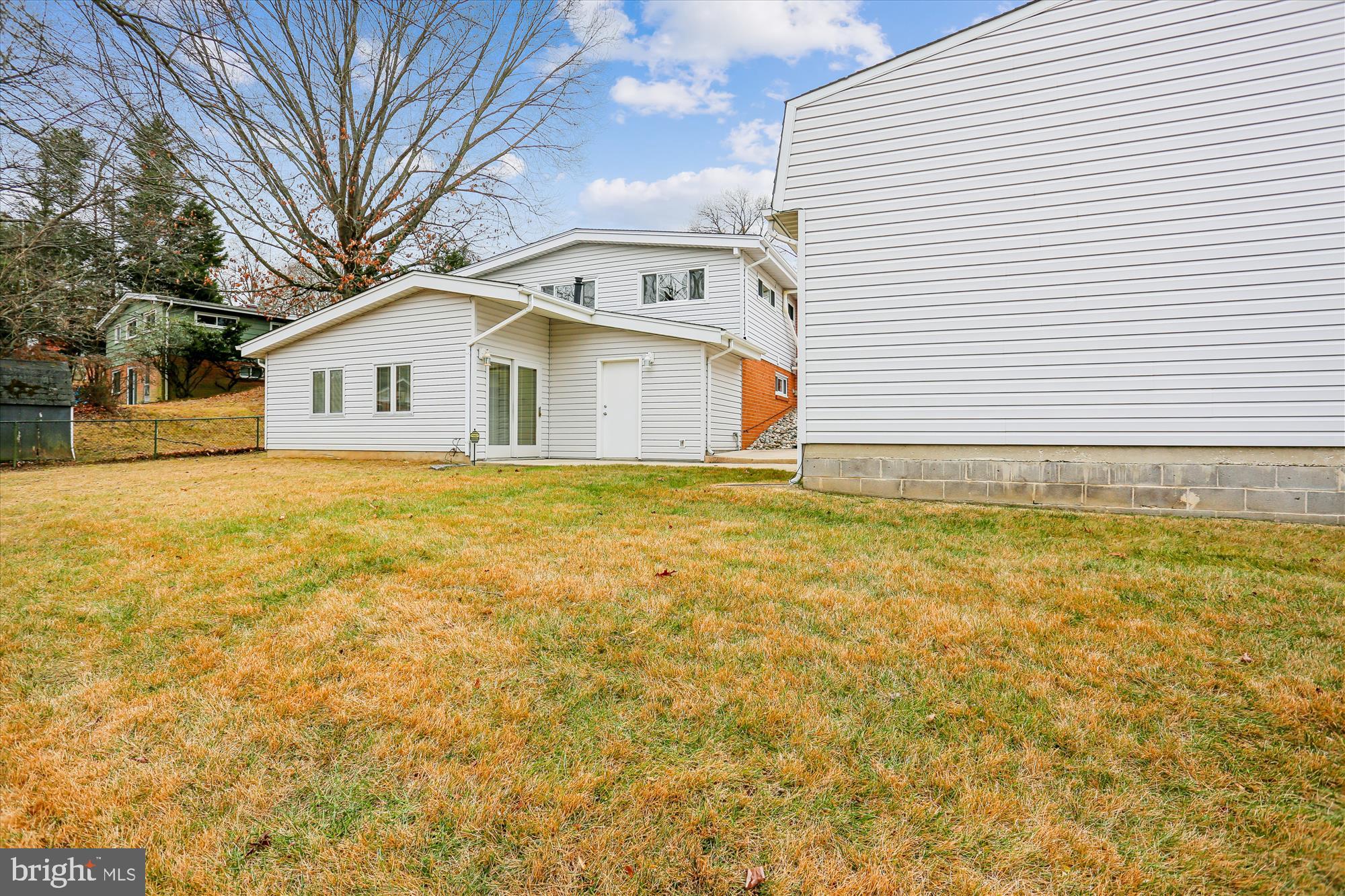 11509 LAMBERTON COURT