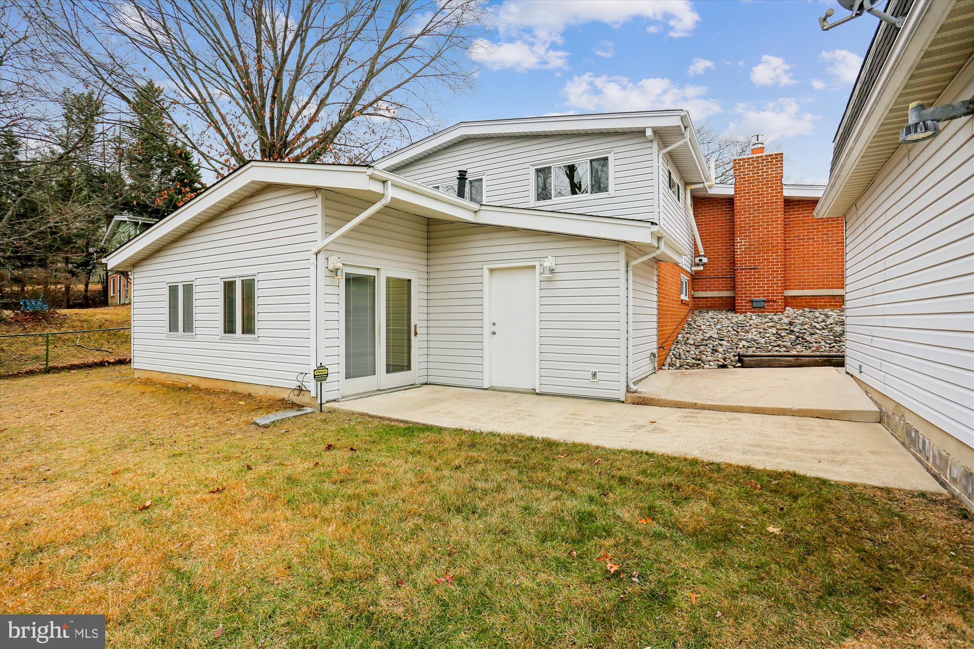 11509 LAMBERTON COURT