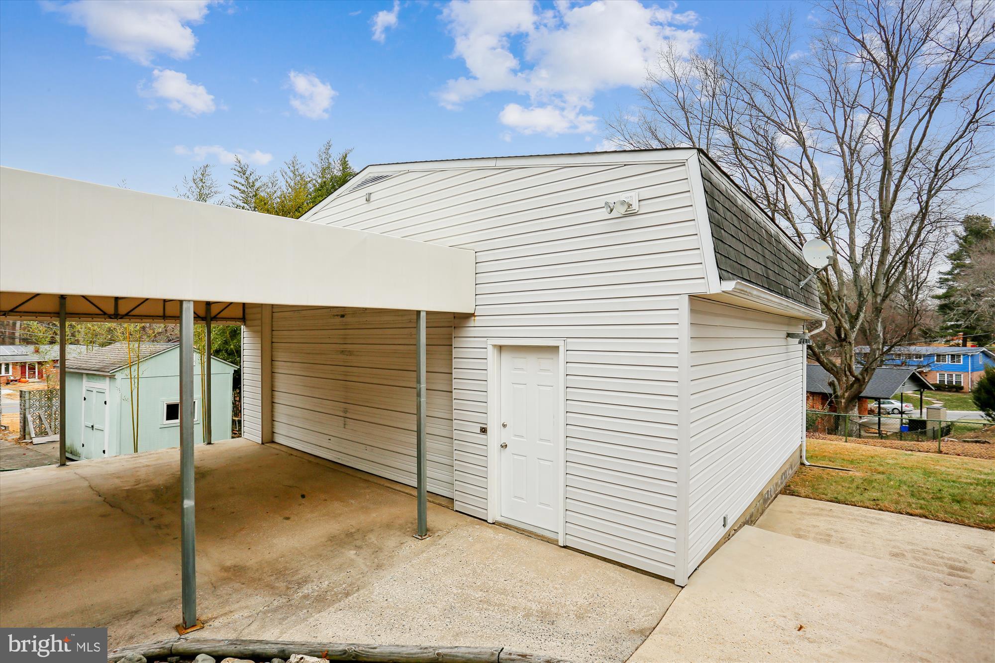 11509 LAMBERTON COURT