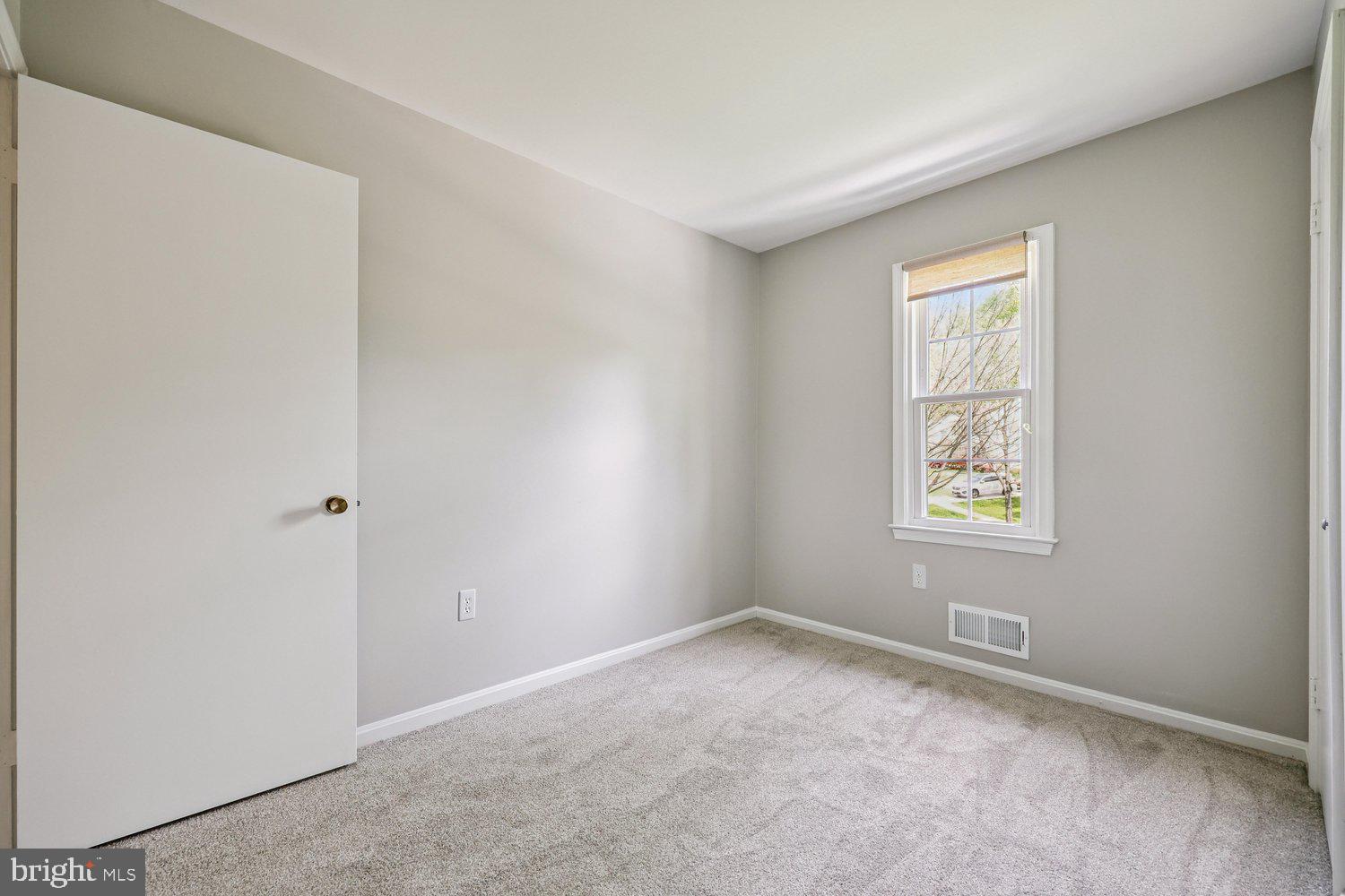 1604 WINDING WAYE LANE