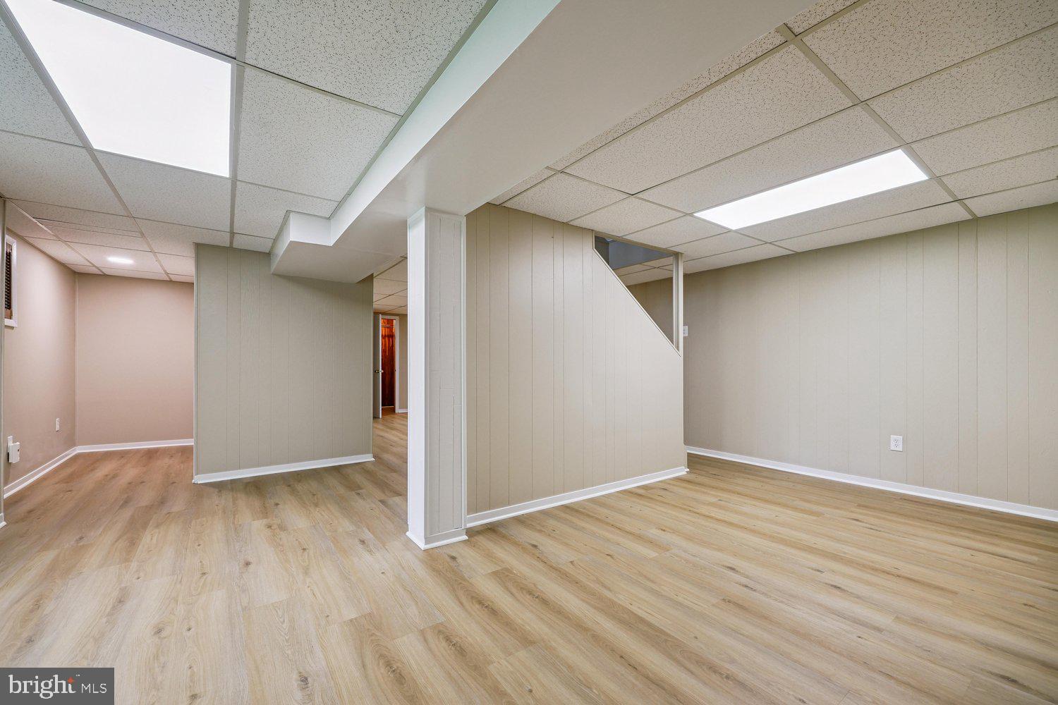 1604 WINDING WAYE LANE