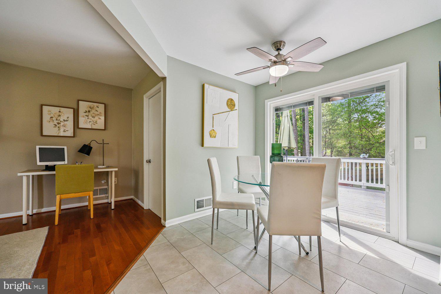 1604 WINDING WAYE LANE