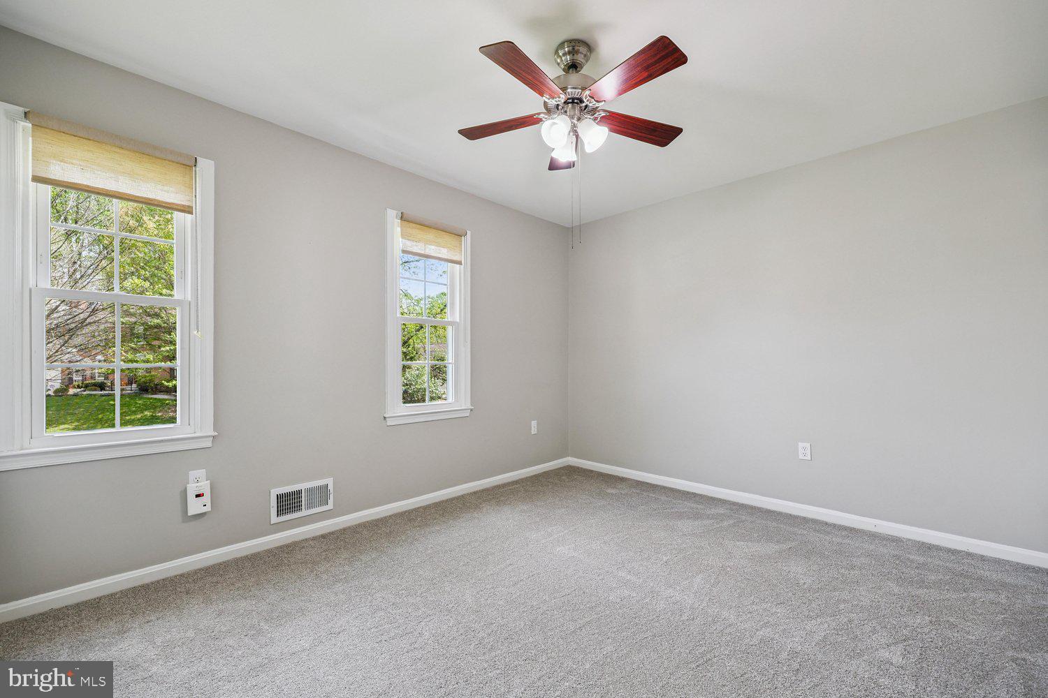 1604 WINDING WAYE LANE