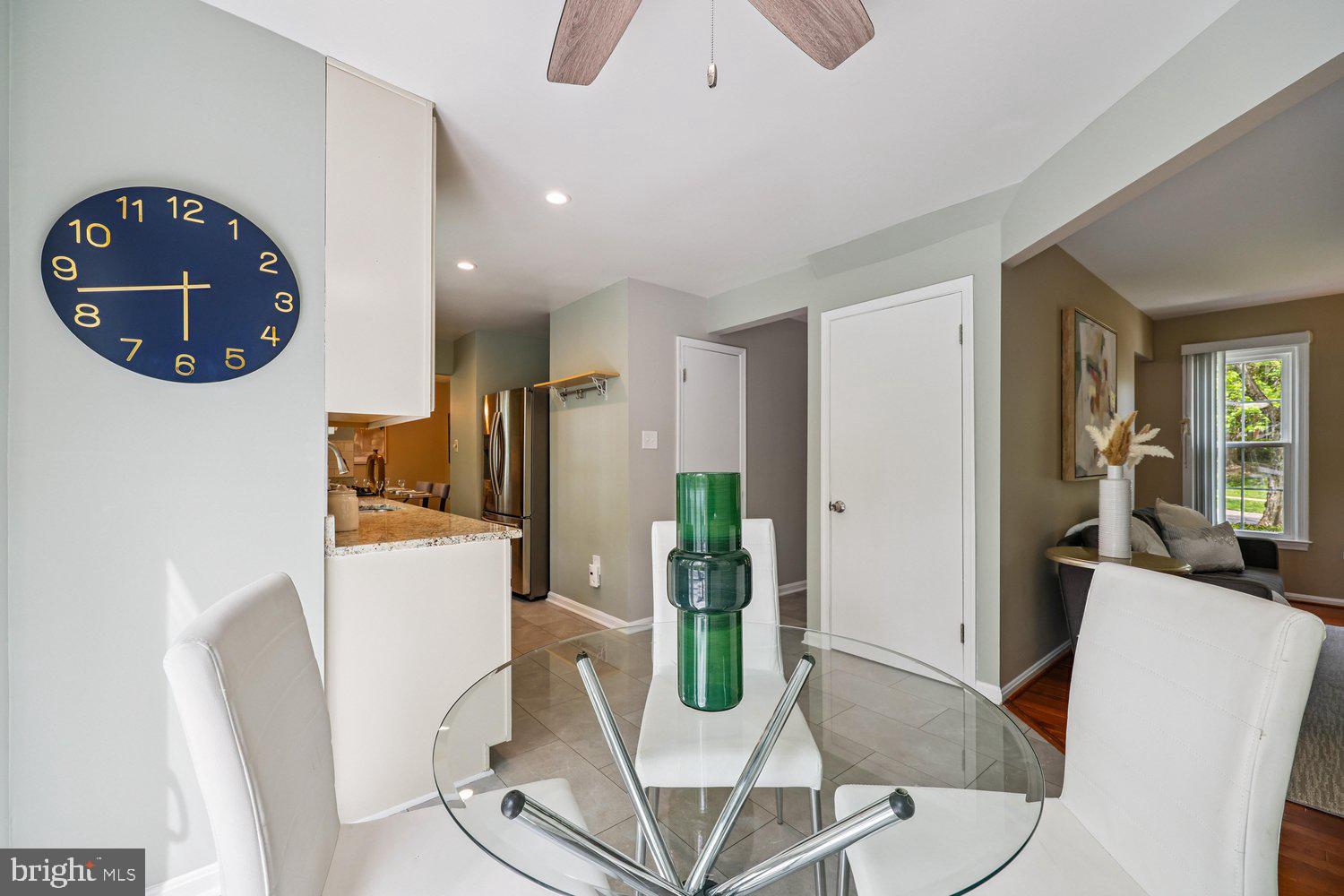 1604 WINDING WAYE LANE