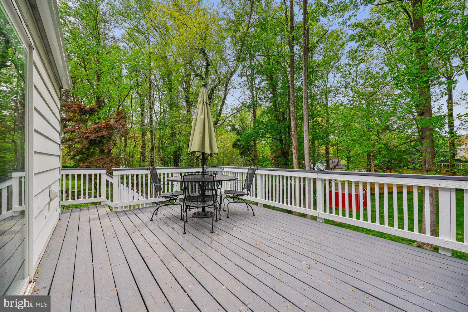 1604 WINDING WAYE LANE