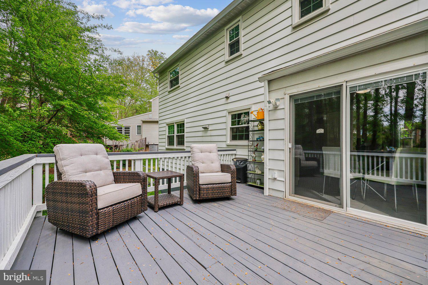 1604 WINDING WAYE LANE