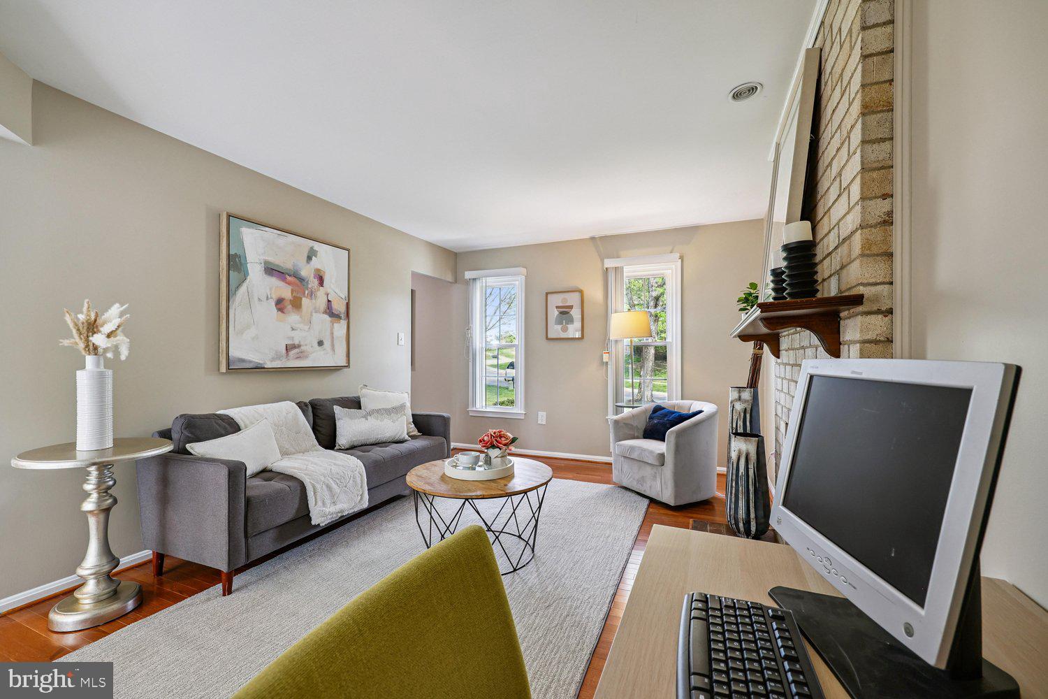 1604 WINDING WAYE LANE