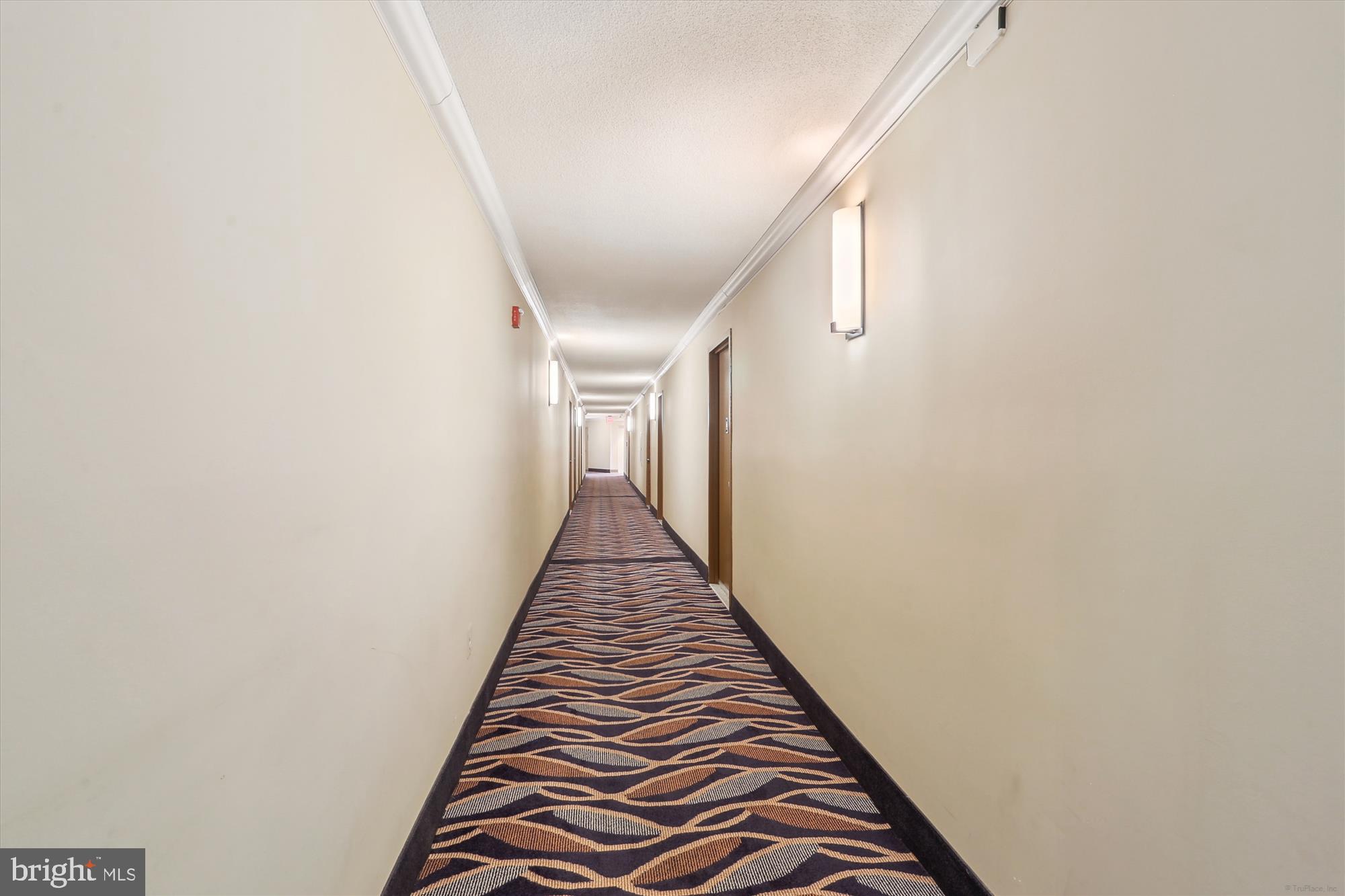 1121 UNIVERSITY BOULEVARD W 907-B