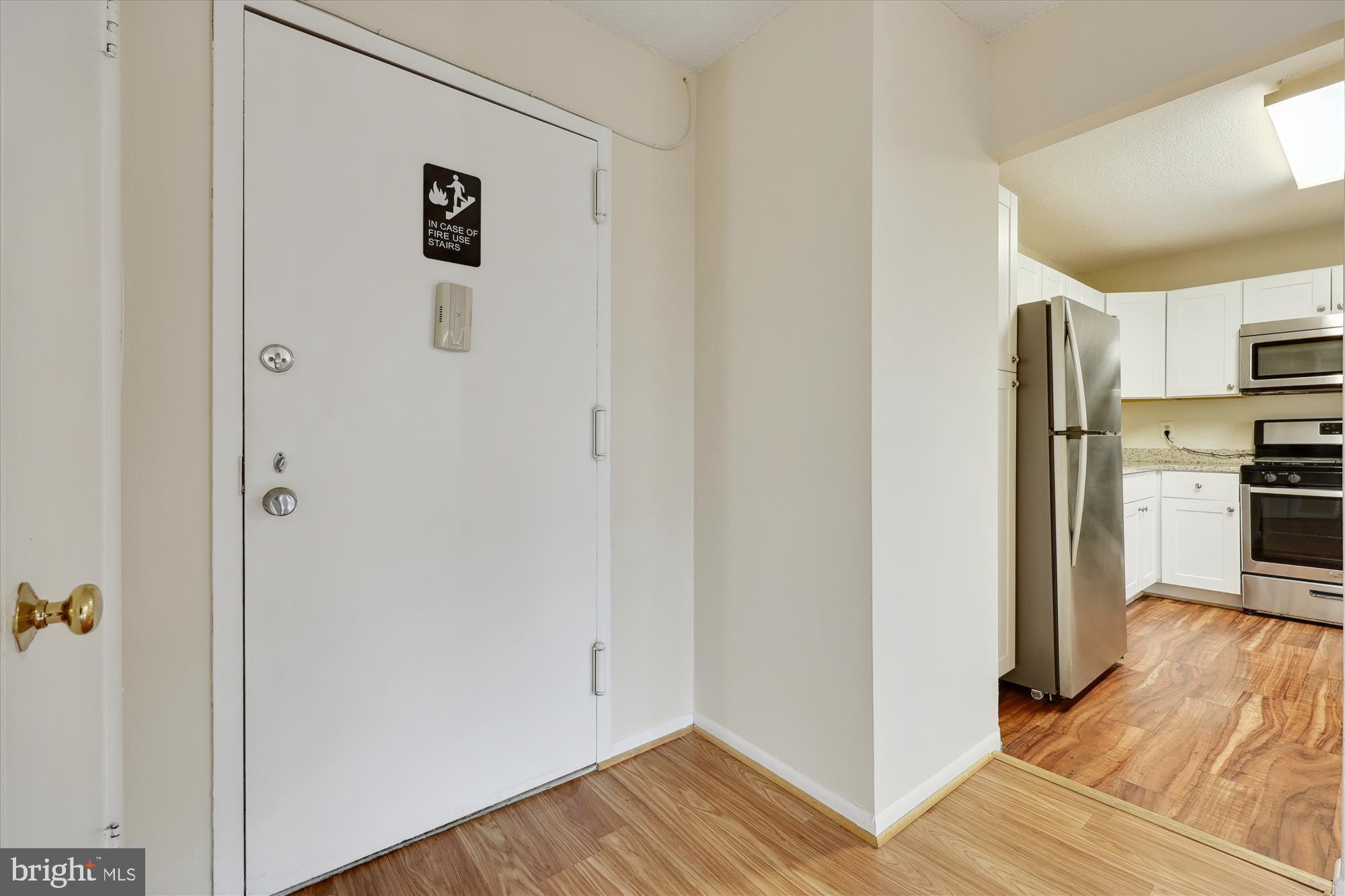 1121 UNIVERSITY BOULEVARD W 907-B