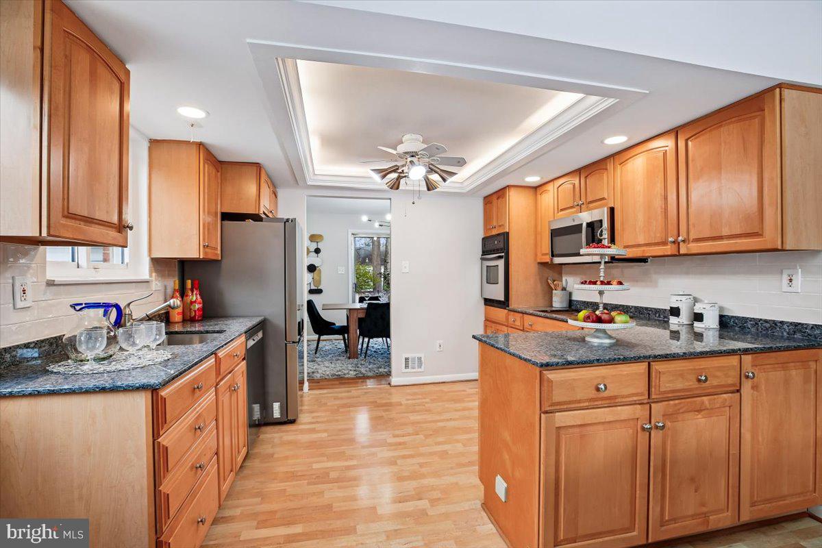 11505 MONTICELLO AVENUE