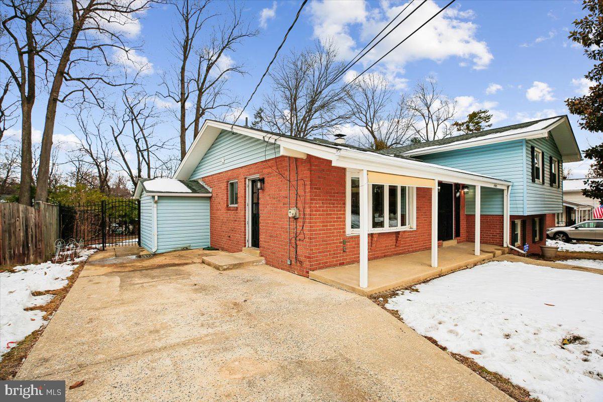 11505 MONTICELLO AVENUE