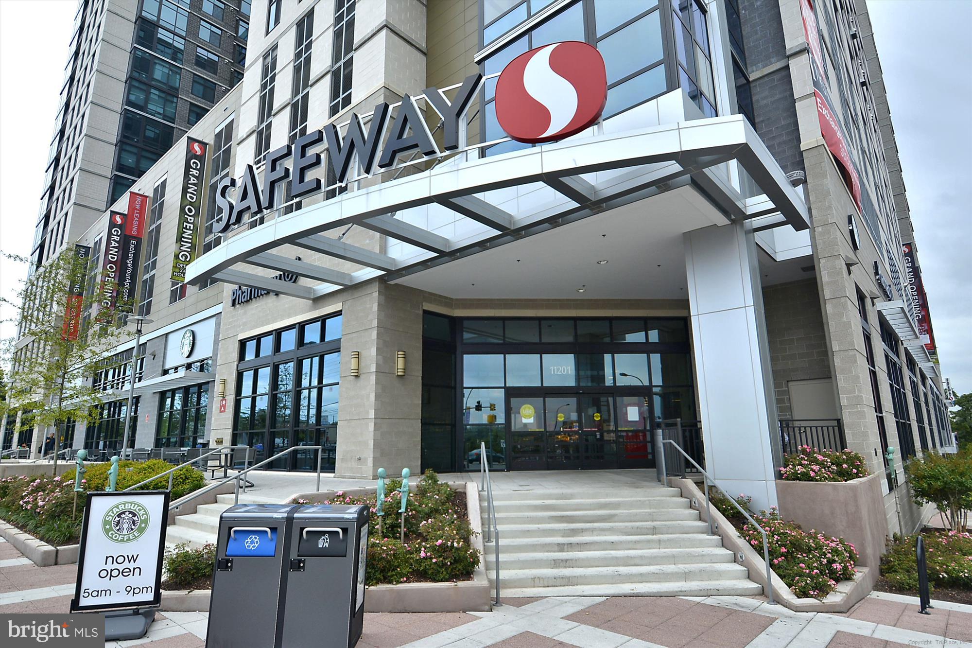 1111 UNIVERSITY BOULEVARD W 218