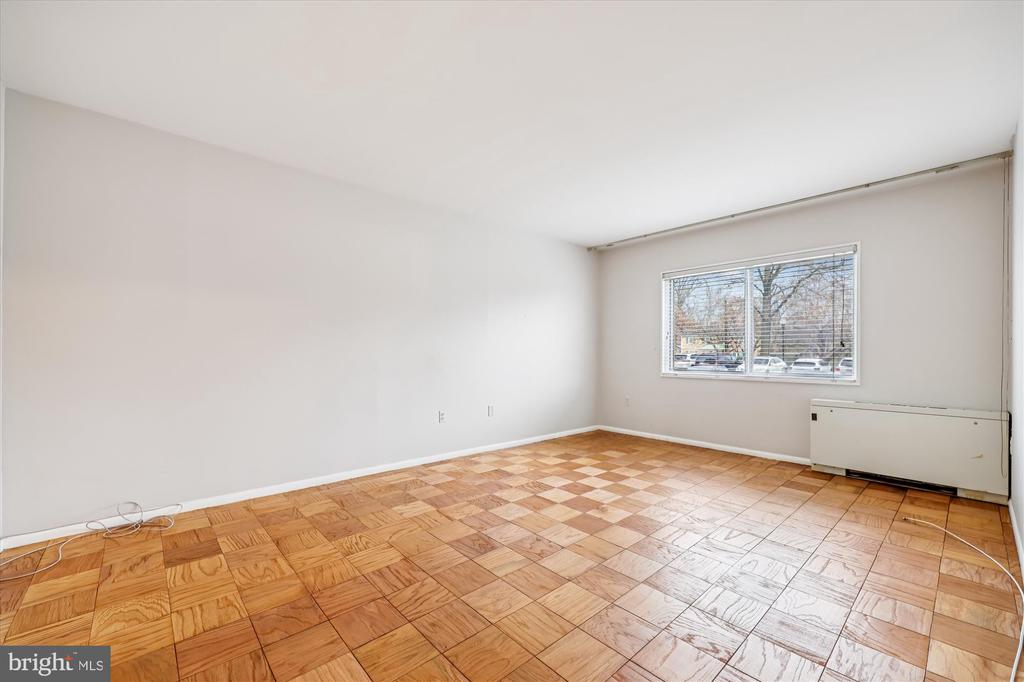 1111 UNIVERSITY BOULEVARD W 218