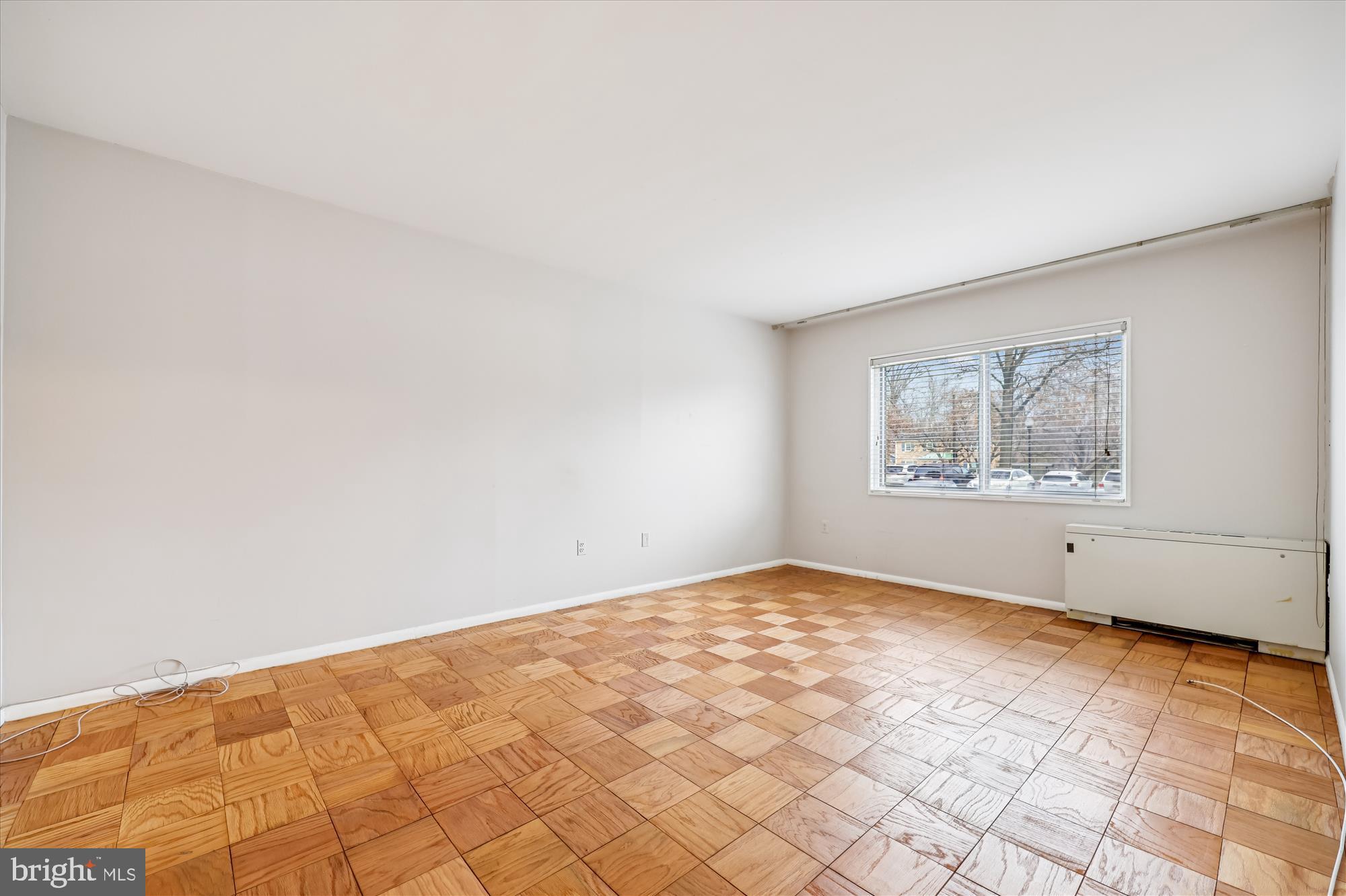 1111 UNIVERSITY BOULEVARD W 218